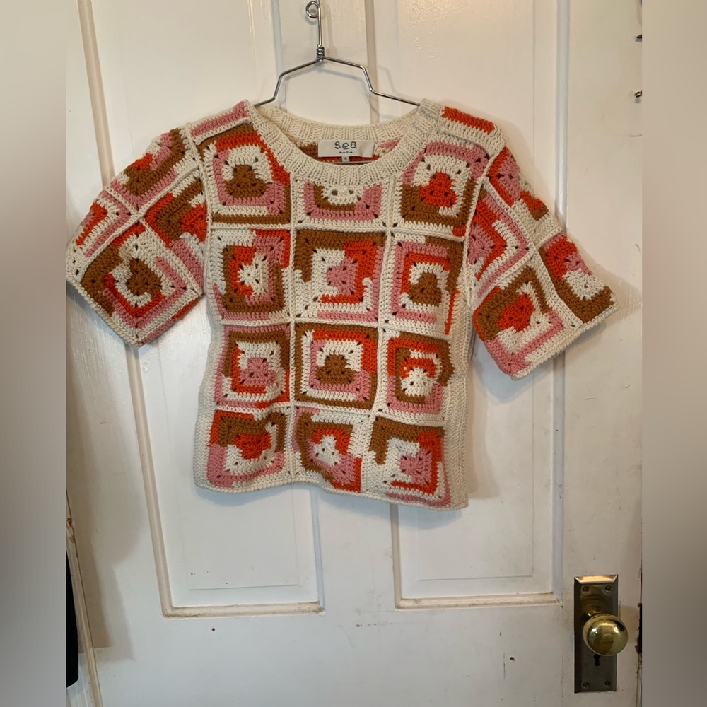 Brand new shirt, perfect for fall or winter